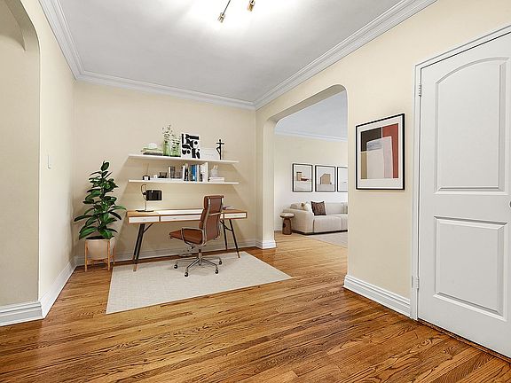 5th image of 6735 Yellowstone Blvd APT 7S