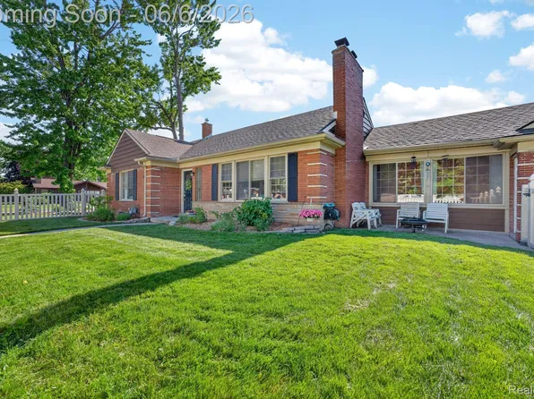 1710 23rd St, Wyandotte, MI 48192