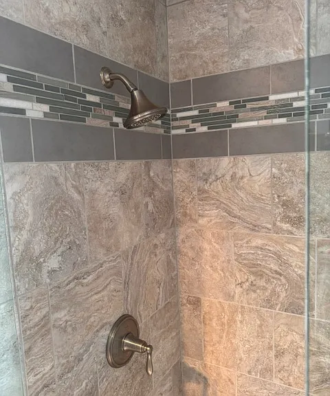 Primary bath walking shower details