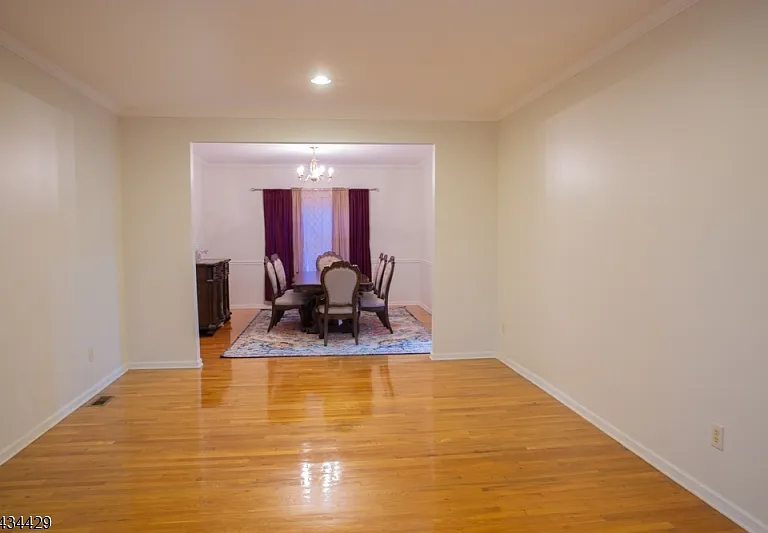 4 Lewis Hollow Rd — Photo 9