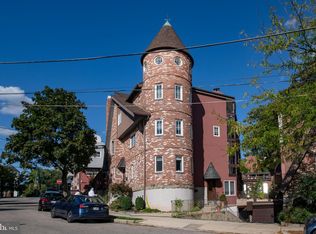 8 Rex Ave APT 3, Philadelphia, PA 19118