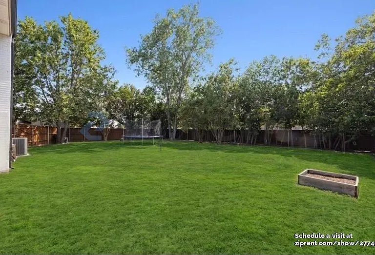 127 Hardwicke Ln — Photo 9