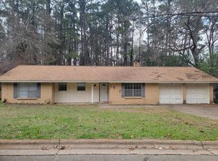 1417 Shelton Dr, Nacogdoches, TX 75965