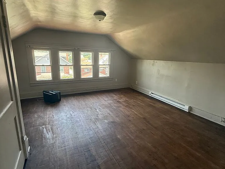 504 Nancy St — Photo 1
