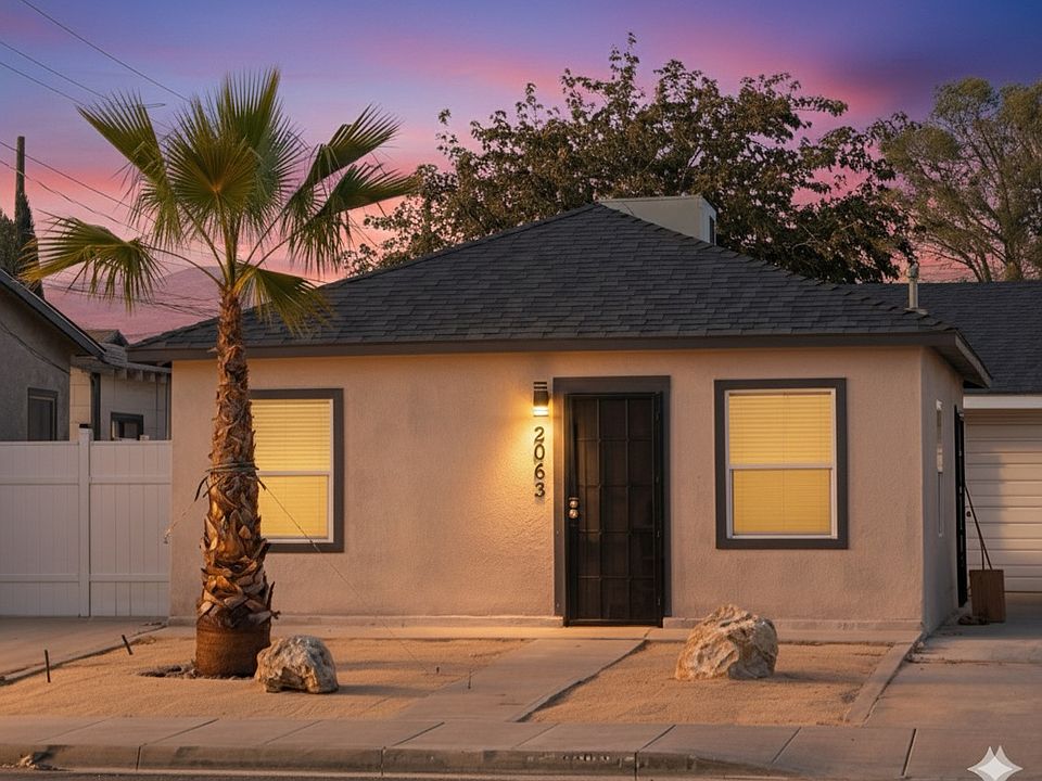 1st image of 2063 Panamint St
