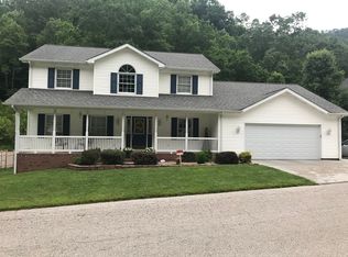 793 Country Estates Rd, Danville, WV 25053