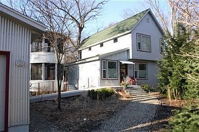 1st image of 4110 Creek Dr
