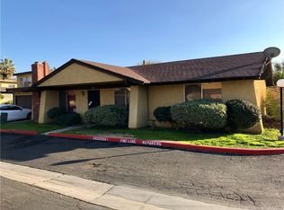 1201 S Buena Vista St, Hemet, CA 92543