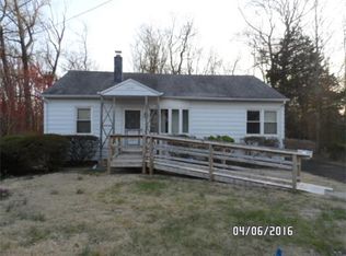 608 Mountain View Ter, Middlesex, NJ 08846