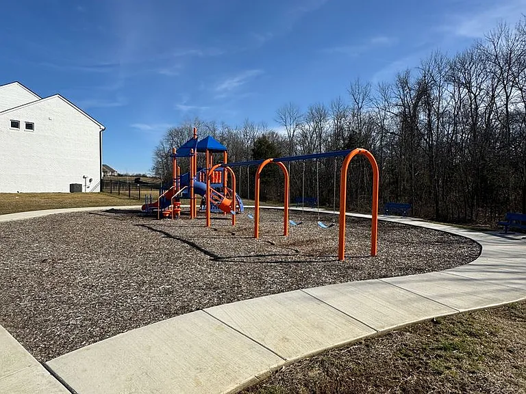2104 Creekland View Blvd — Photo 23
