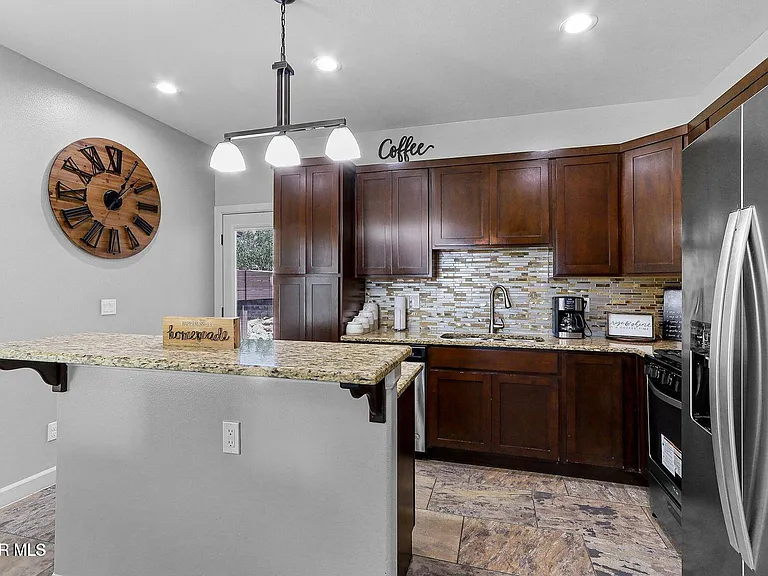2852 Tierra Oasis St — Photo 6