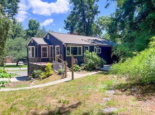 415 Royal Pines Dr, Arden, NC 28704