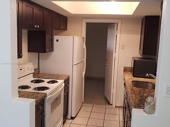 5th image of 6877 NW 29th Ct #0