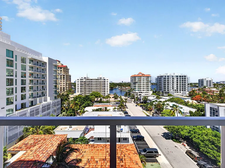 209 N Fort Lauderdale Beach Blvd #8A — Photo 28