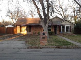 3221 N 29th St, Waco, TX 76708