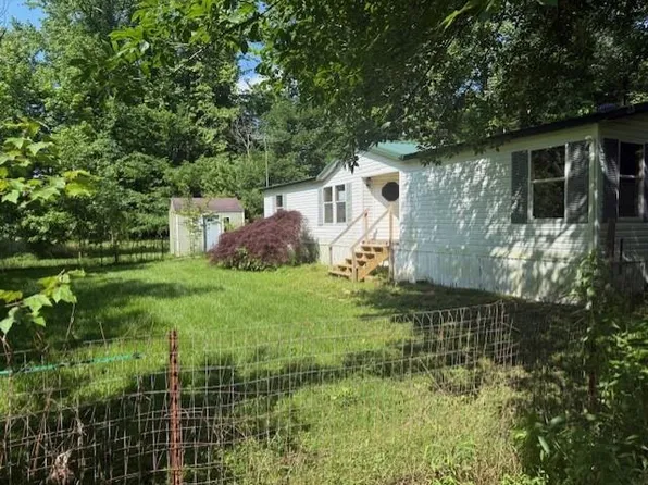 10280 Campground Rd, Lewisport, KY 42351