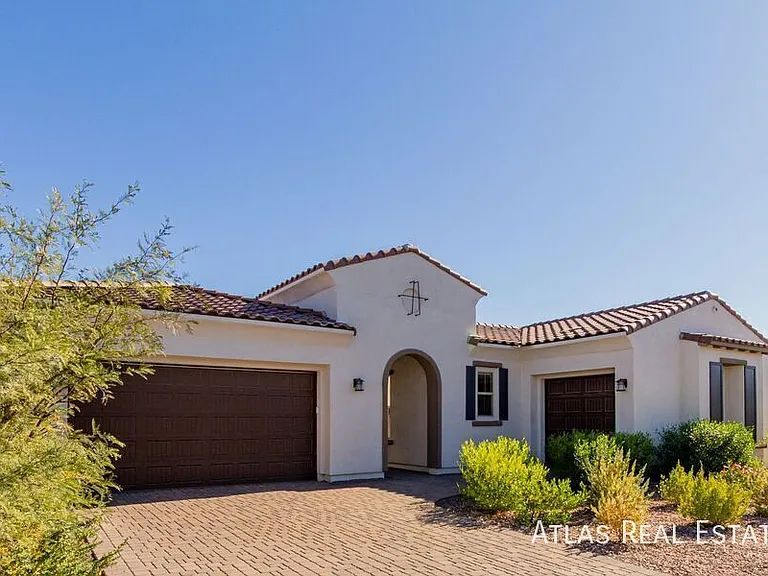 15149 S 186th Ln — Photo 23