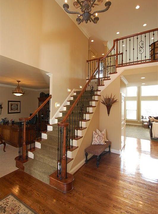 2nd image of 3108 Chadbourn Ln