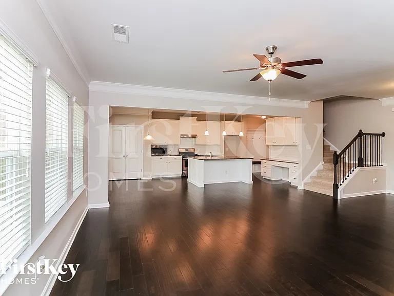 272 Persian Ivy Way — Photo 6