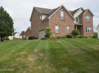 4400 Whitfield Cir, Lexington, KY 40515