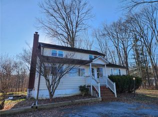 11 Cooks Ln, Gardiner, NY 12525