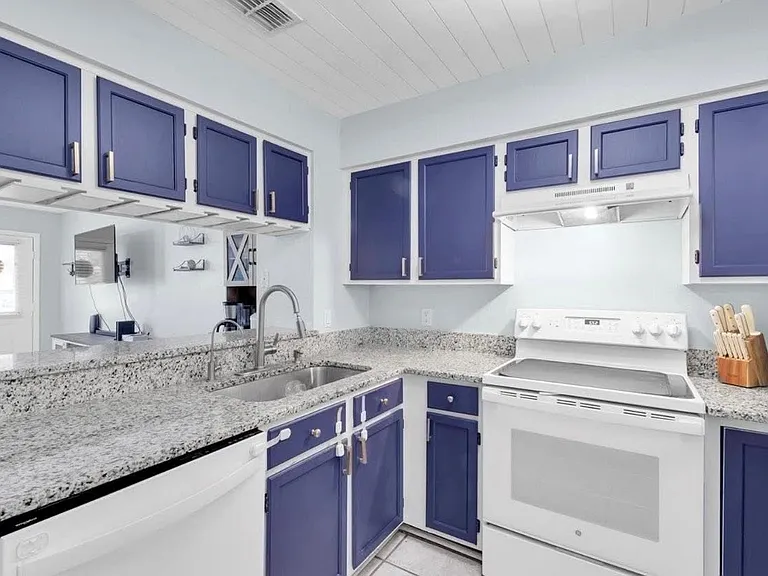 11338 Stratton Park Dr #11338 — Photo 7