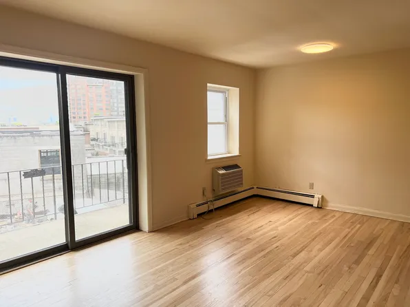 238 Palisade Avenue image 5 of 11