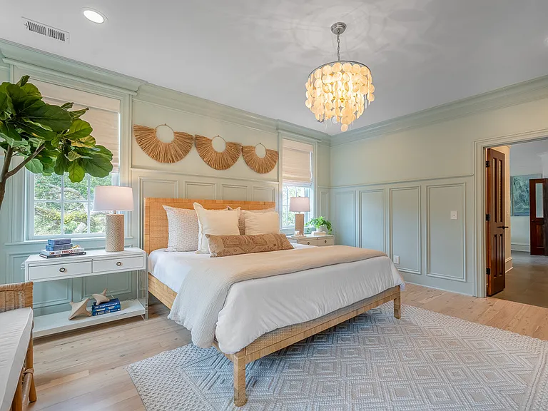 108 Live Oak Dr — Photo 15