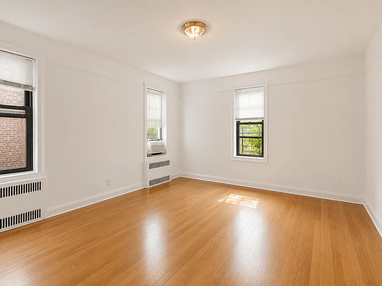 92-05 Whitney Ave #33A — Photo 7