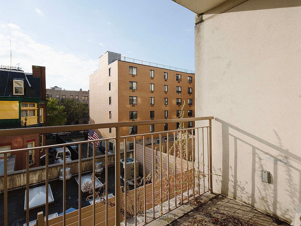 1st image of 756 Myrtle Ave APT 4b