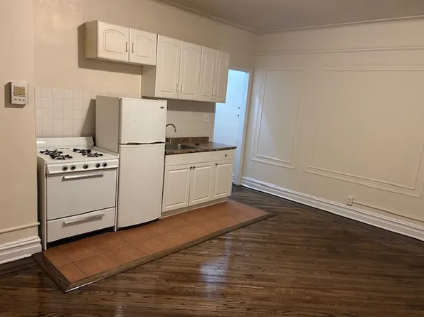 151-09 34th Ave #C2, Flushing, NY 11354