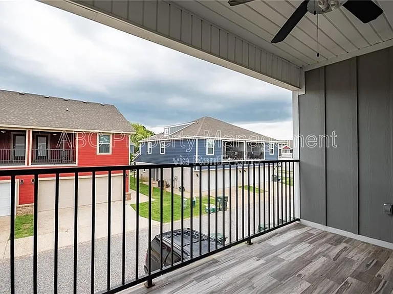 4133 W Santa Maria Ln — Photo 17