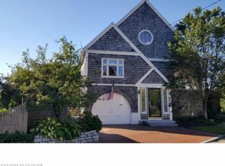 122 Salem St, Portland, ME 04102
