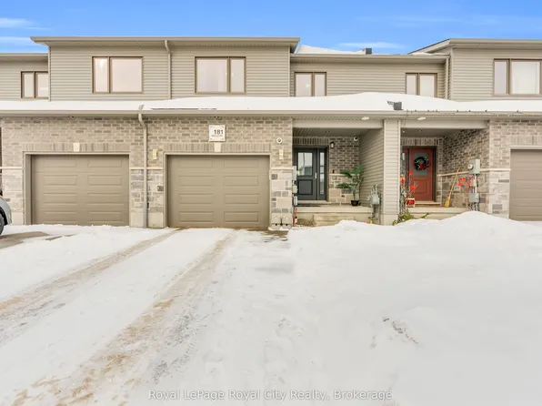 181 Halls Dr, Centre Wellington, ON N0B 1S0