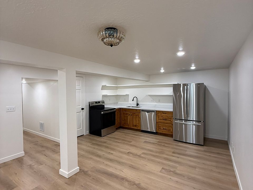 1st image of 1549 N 300 W #Basement