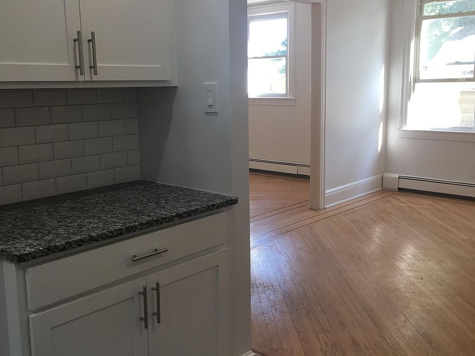 1st image of 41 Christabel St #1