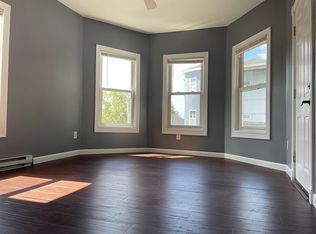 16 Seward St #2, Worcester, MA 01604