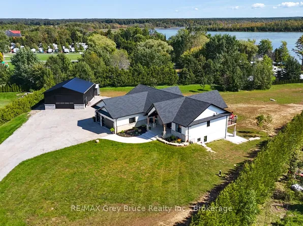 117 Almur Dr, Georgian Bluffs, ON N0H 2T0