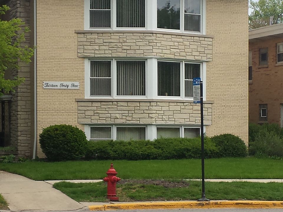 1st image of 1345 N Harlem Ave