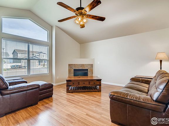 4th image of 523 Vivian St