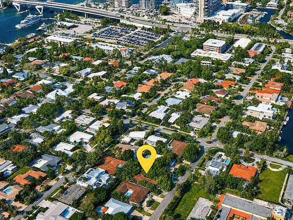 2nd image of 1943 SE 25TH Avenue