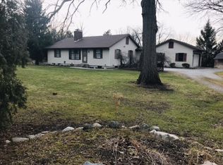 2027 Neuhaus Dr, Fort Wayne, IN 46808