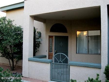 3rd image of 2386 W Via Di Silvio
