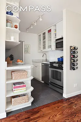 Sold by Compass | media 10