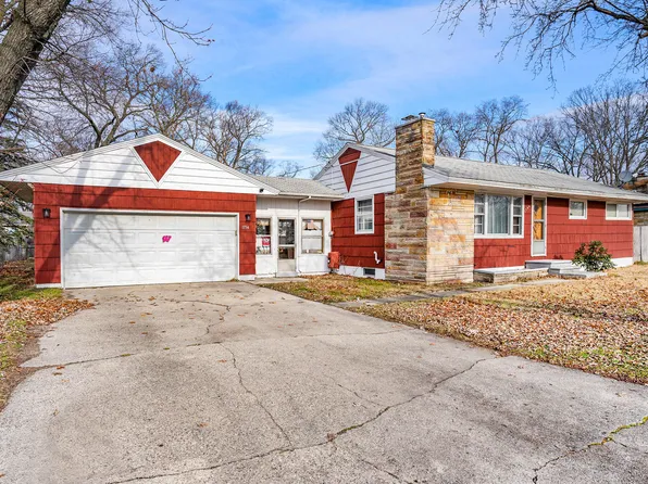 1754 Oak Park Dr, Muskegon, MI 49442