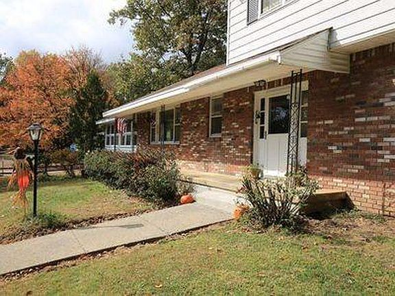 2nd image of 6 Liz Ann Dr #1