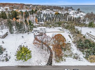 6679 W Dunecrest Ave, Ludington, MI 49431