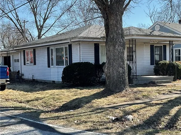 1094 N Westlawn Ave, Decatur, IL 62522