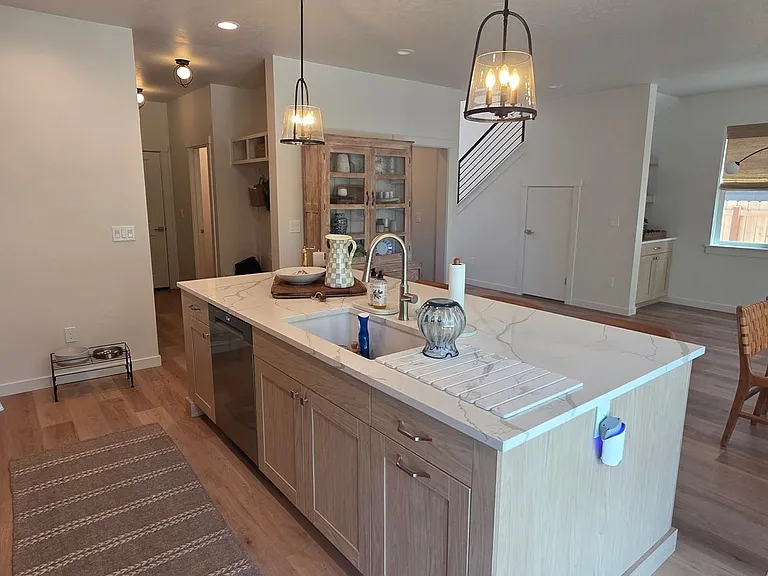 9647 W Kate Dr — Photo 7