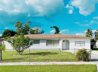 33 Skipton Cir, Fort Myers, FL 33905